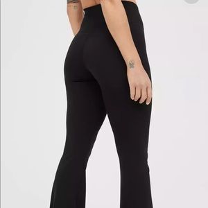 OFFLINE By Aerie Real Me High Waisted Crossover Flare Legging